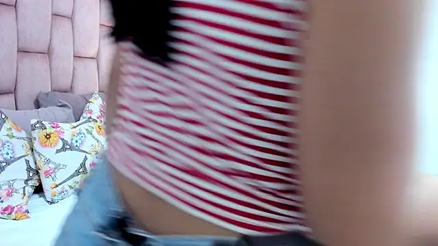 melina voss online show from April 1, 2026, 2:45 am