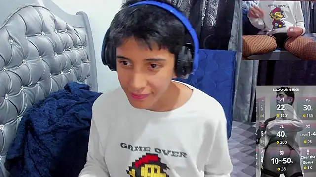 gomitaboy1 online show from April 2, 2026, 7:00 pm