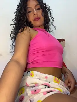 AmeliaAndersson online show from March 28, 2026, 2:44 am