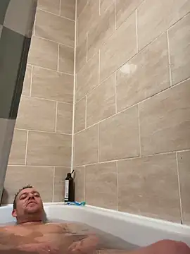 Snapshot of whaturwanting chatting on March 4, 2026, 5:57 am whaturwanting online show from March 4, 2026, 5:57 am