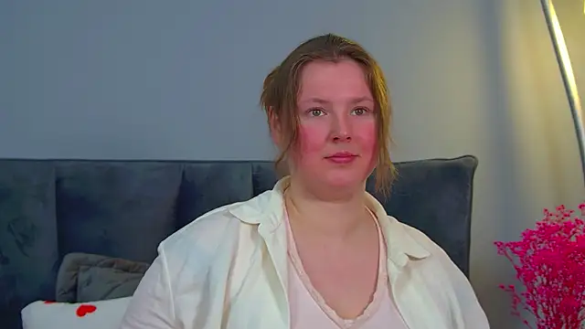 MelodyMoores online show from April 3, 2026, 6:55 am