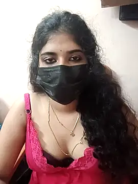 Sunitha28 online show from May 14, 2026, 5:09 pm