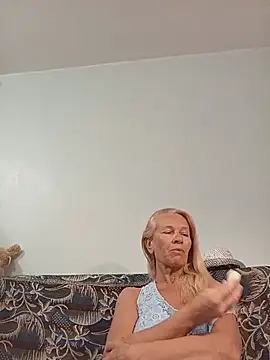 ViktoriaSexi1 online show from May 23, 2026, 7:40 pm