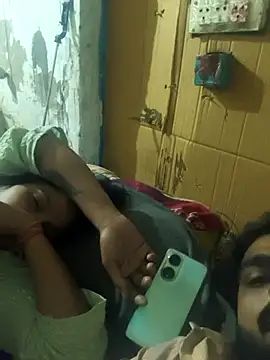 Hot Diya01 online show from March 4, 2026, 1:28 pm