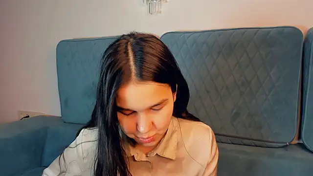 ShawtyCelina online show from April 10, 2026, 6:01 pm