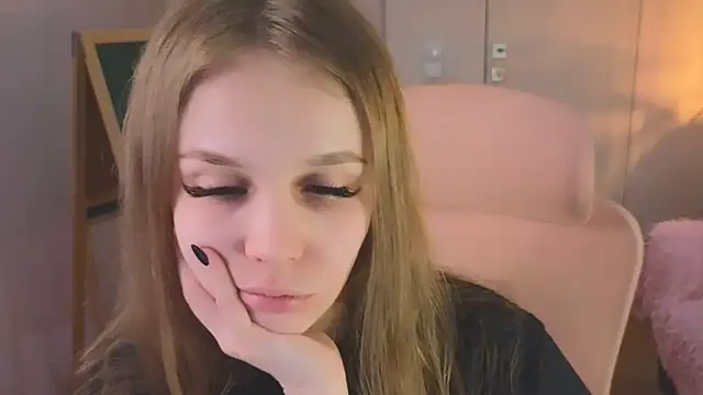 Selens hells weet online show from May 1, 2026, 2:43 pm