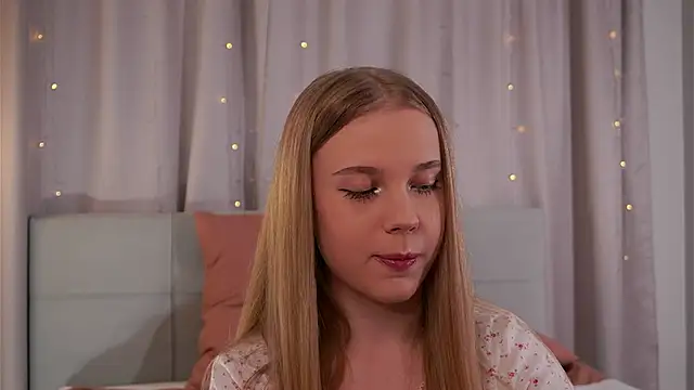 tayashy online show from June 1, 2026, 4:52 pm