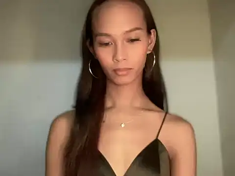 Sunkissed seductress online show from July 2, 2026, 8:15 pm