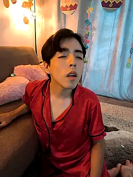 Lucca  555 online show from April 1, 2026, 3:09 pm