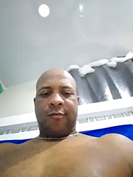Snapshot of minayarafael chatting on June 2, 2026, 5:31 am minayarafael online show from June 2, 2026, 5:31 am