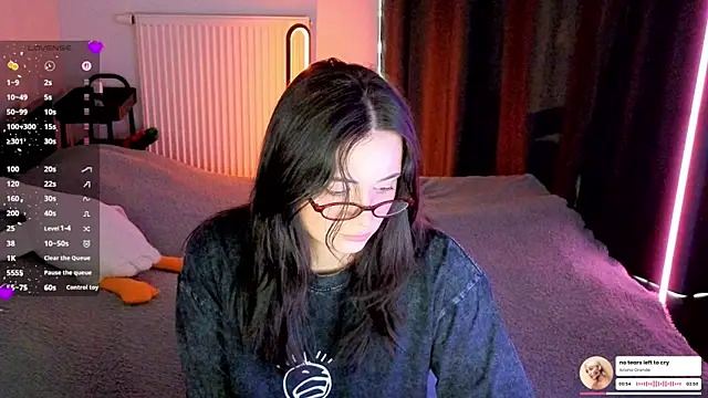 missy3kissy online show from May 19, 2026, 4:35 pm