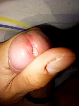 karda33305 online show from April 30, 2026, 8:57 pm