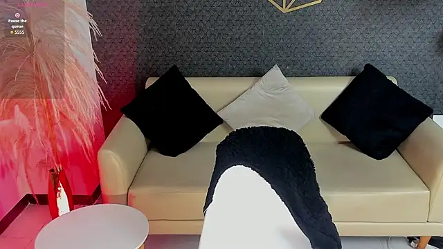 Dana sophiia online show from March 16, 2026, 12:20 pm