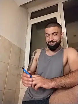 Tommy Porn  online show from May 29, 2026, 9:35 pm