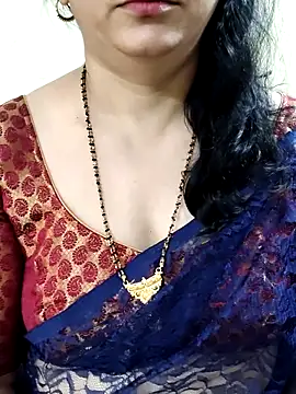 Yazhini-Cam online show from June 19, 2026, 3:00 am