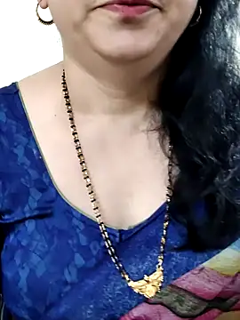 Yazhini-Cam online show from June 21, 2026, 8:06 am
