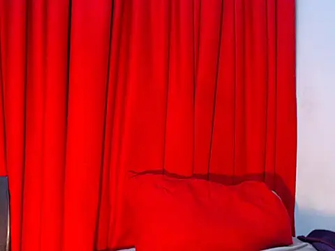 DarkDivva18 online show from April 22, 2026, 5:54 am