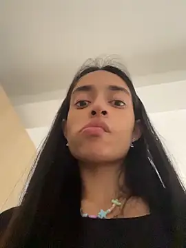 leilani X online show from May 13, 2026, 1:41 pm