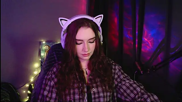 Celia Sensual  online show from May 3, 2026, 8:37 pm