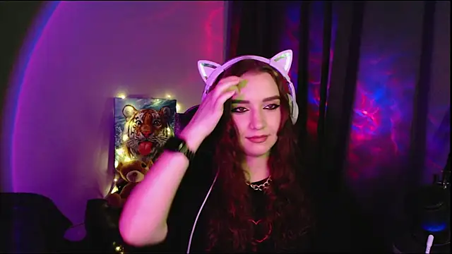 Celia Sensual  online show from May 26, 2026, 8:16 pm