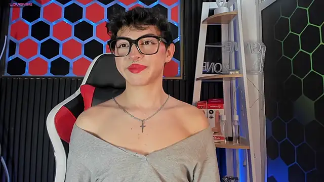 Cristopher Wild online show from May 7, 2026, 8:36 pm