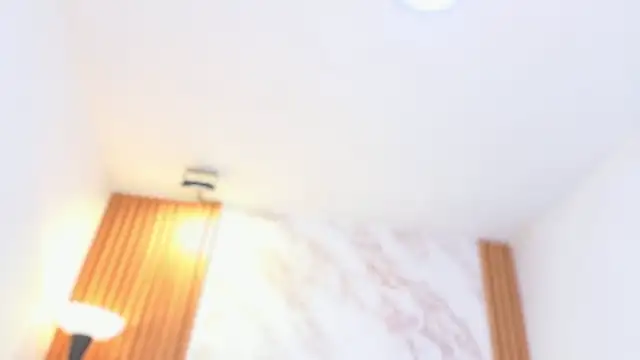 Snapshot of j_belle_ chatting on May 24, 2026, 9:47 am j belle online show from May 24, 2026, 9:47 am