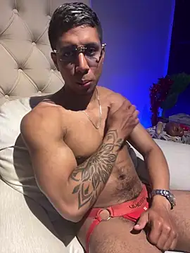 Snapshot of Paulcreewx chatting on March 20, 2026, 3:17 pm Paulcreewx online show from March 20, 2026, 3:17 pm