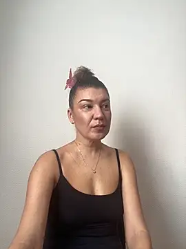 MilaDiva34 online show from March 11, 2026, 7:47 am