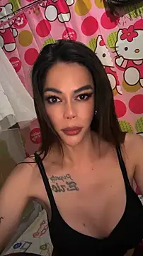 YannieLickcious online show from April 9, 2026, 7:30 pm