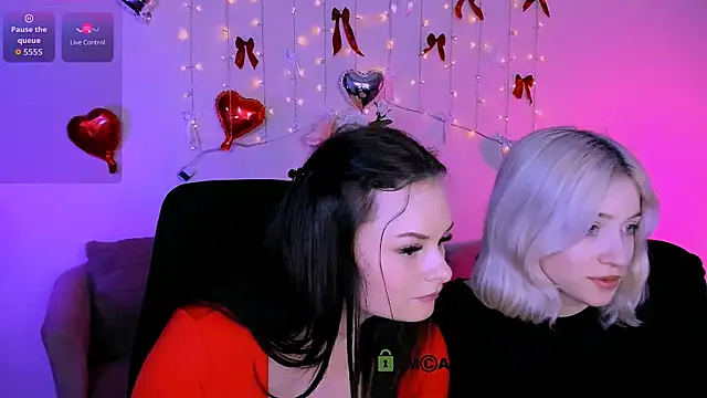  sabrina moore online show from March 21, 2026, 2:42 pm