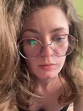 Hii Adel online show from March 17, 2026, 9:56 am