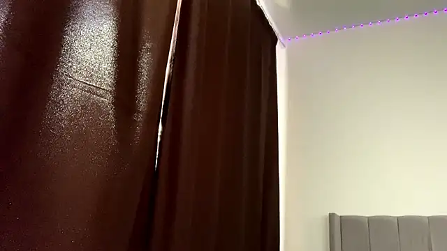 Kissme Kira online show from April 25, 2026, 9:56 am