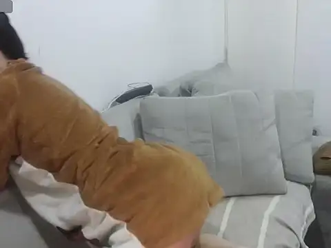 ashely jensen online show from April 8, 2026, 10:59 am