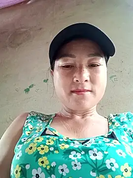 Yuhi3d online show from April 18, 2026, 12:25 am