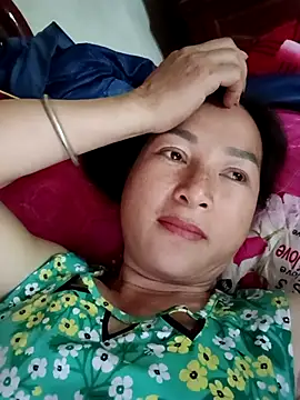 Yuhi3d online show from May 11, 2026, 4:40 am
