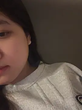 Beautiful roses online show from March 13, 2026, 4:30 am