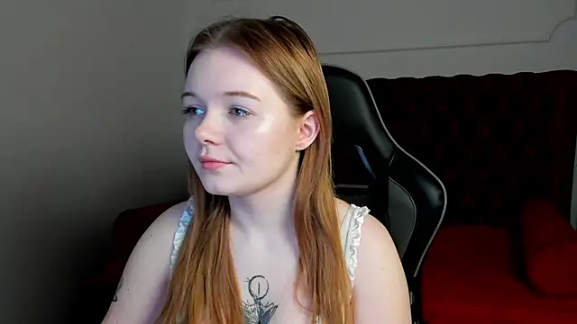 ElinaVale online show from March 23, 2026, 5:11 am