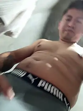 GoldenM95 online show from April 25, 2026, 5:43 am