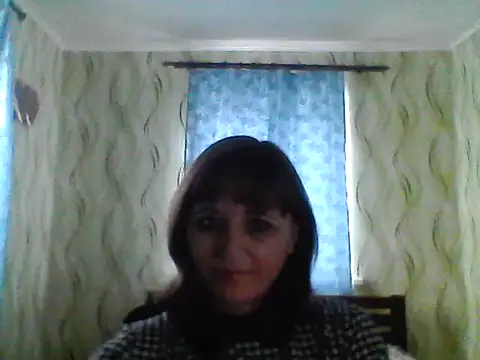Alisaprice077 online show from March 18, 2026, 11:02 am