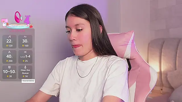 Alanna-Rosse online show from April 21, 2026, 11:49 am