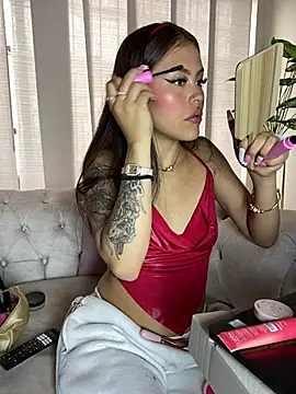 Snapshot of Cloe_pink1 chatting on May 19, 2026, 8:26 pm Cloe pink1 online show from May 19, 2026, 8:26 pm