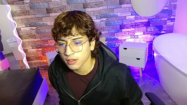 Snapshot of JUSTIN_TAY1 chatting on March 14, 2026, 3:12 am JUSTIN TAY1 online show from March 14, 2026, 3:12 am