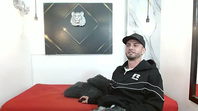 KingOfTemptation online show from April 20, 2026, 3:20 am