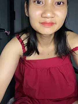 -Lilyn- online show from April 3, 2026, 6:17 pm