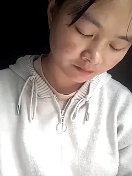 Curry032 online show from April 24, 2026, 12:46 am