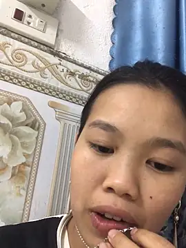 MINASSA69 online show from May 15, 2026, 1:40 pm