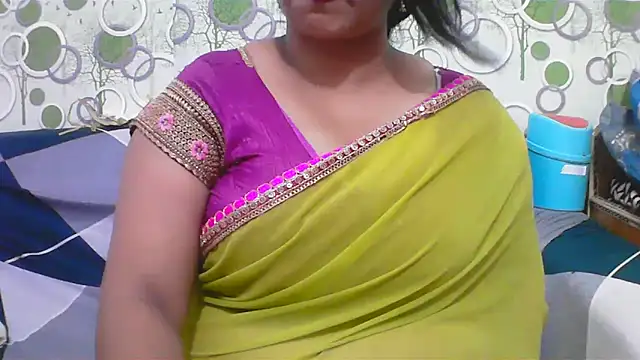 Snapshot of hard_to_do__ chatting on May 29, 2026, 5:00 pm hard to do online show from May 29, 2026, 5:00 pm