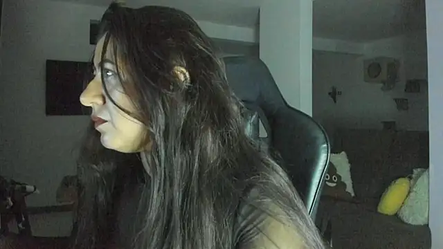 cassie jim   online show from July 1, 2026, 4:14 am