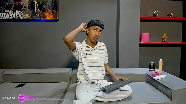 Ender h0tt online show from April 21, 2026, 2:01 pm