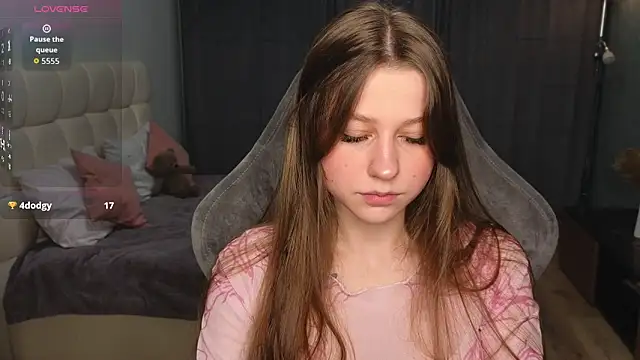 Kristy Bell1 online show from April 10, 2026, 10:36 pm